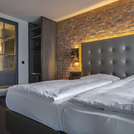 Park By Radisson Отель 4*
