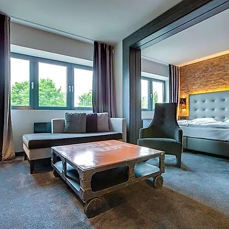 Park By Radisson Hotel